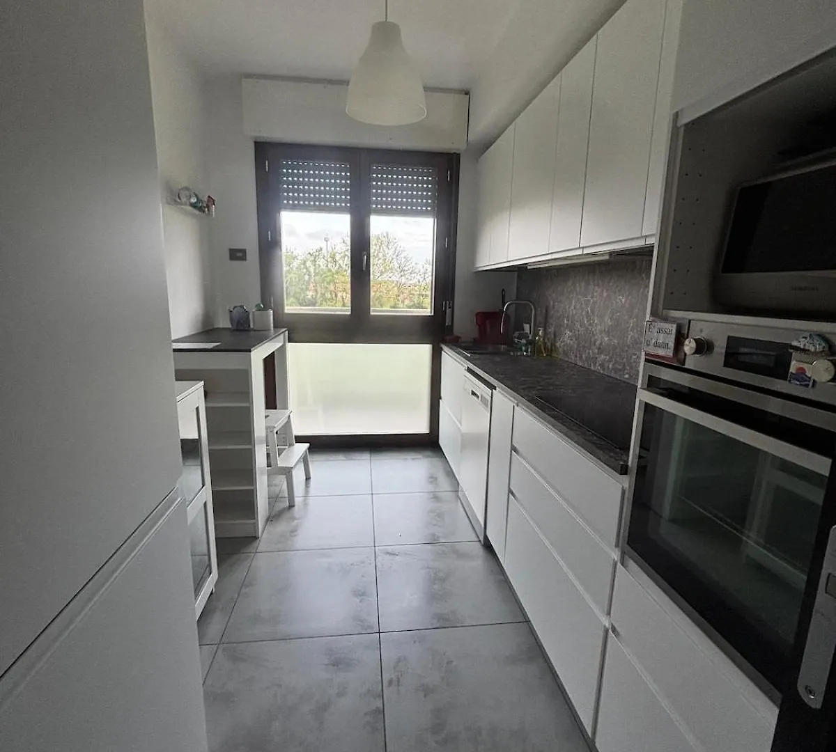 New Apartment A Stone'S Throw From The Fair كريمونا